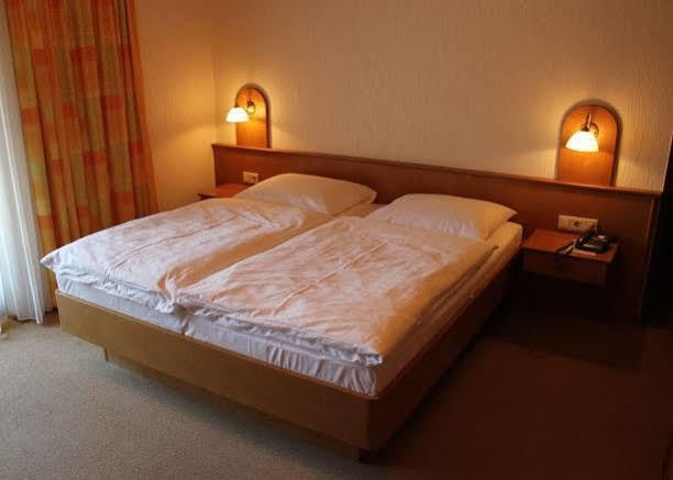 Pension Friedl Innsbruck Buitenkant foto